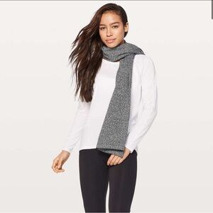 Lululemon Vinyasa Scarf